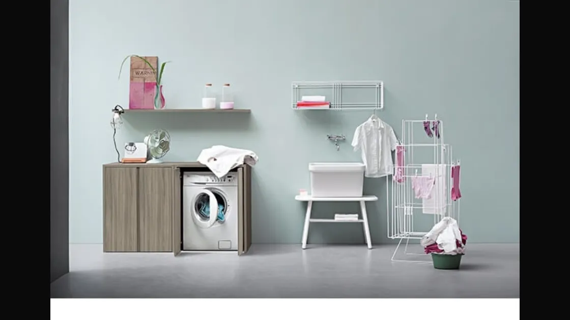 Mobile da Lavanderia in olmo grey e laccato opaco bianco Acqua e Sapone Lavanderia 03 di Birex