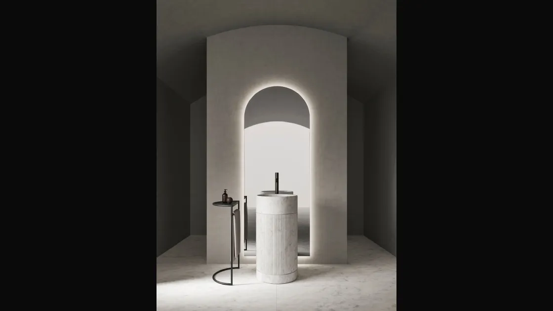 Lavabo verticale in marmo Bianco di Carrara Roma 24 01 di Milldue